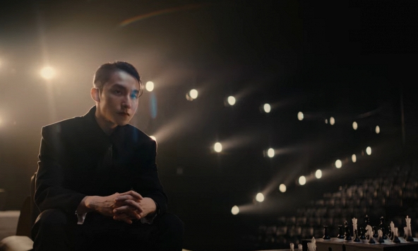 Sơn Tùng ngồi một mình trong teaser MV, tương lai của cặp đôi không có Hải Tú xuất hiện?