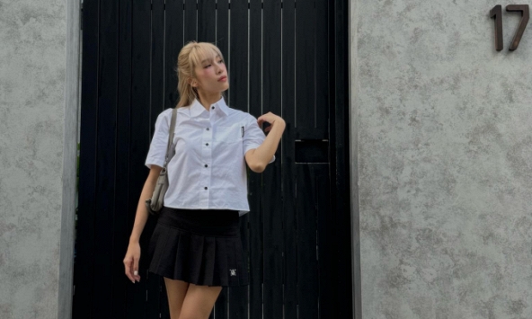 Emily tiết lộ chuyện từng hết tiền, nghèo đến mức phải đi vay Tiên Cookie để 'cầm cự'