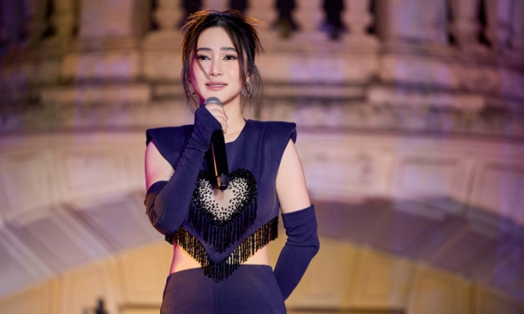 Hương Tràm sau 5 năm đi du học: Từ ngoại hình đến giọng hát đều đã khác xưa rất nhiều!  