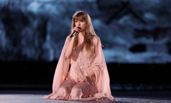 Kinh hoàng lời khai của kẻ khủng bố concert của Taylor Swift: Dùng thuốc nổ và dao tấn công khán giả ngoài SVĐ, muốn giết càng nhiều người càng tốt
