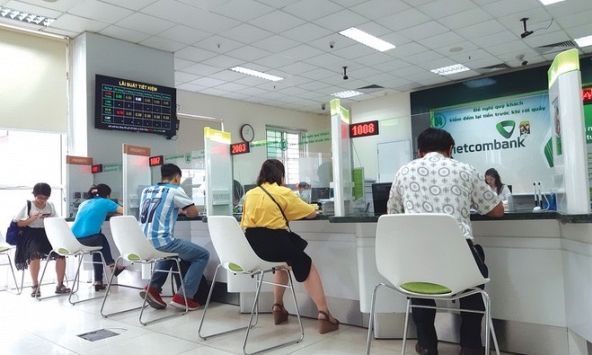 Lãi suất liên ngân hàng liên tục có những bước điều chỉnh tăng mạnh