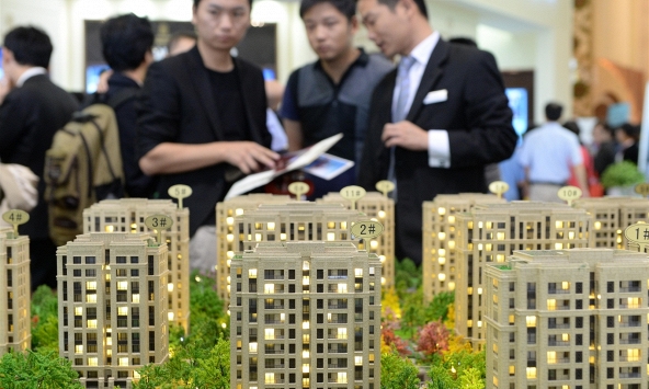 Rủi ro các khoản nợ vay bất động sản?