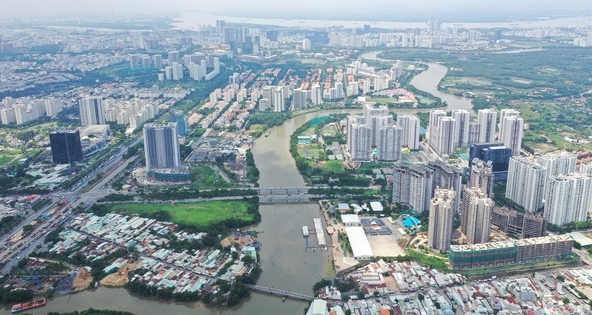 Với phương thức thế chấp nhà cũ mua nhà mới, chủ đầu tư và ngân hàng cho vay tín dụng được cho là những bên hưởng lợi