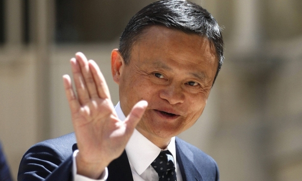 Vì sao giá trị tài sản của tỷ phú Jack Ma đã giảm một nửa trong một năm?