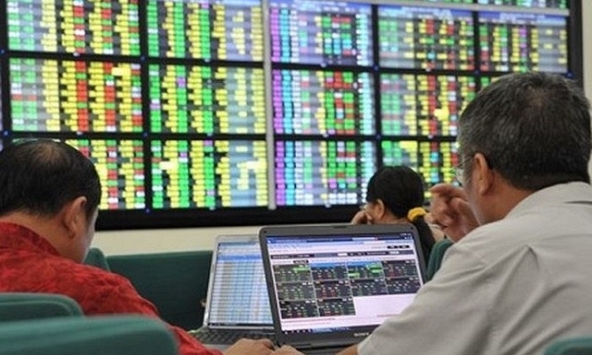 Nghẽn lệnh HOSE nhà đầu tư cần được bảo vệ