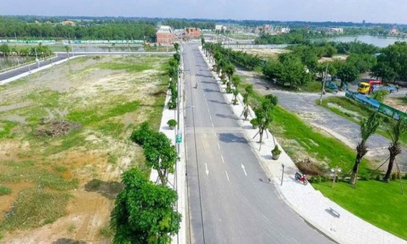 Giá đất nền lao dốc, hiếm hoi giao dịch