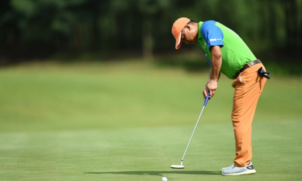 Phó Cục trưởng Cục Thuế Bình Định đi đánh golf giữa đại dịch