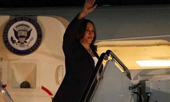 Bà Kamala Harris, sẽ thăm Singapore và Việt Nam, nơi bà sẽ nhấn mạnh vai trò của Mỹ với tư cách là nhà lãnh đạo toàn cầu