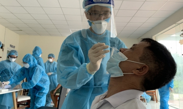 Xét nghiệm toàn TP HCM trong thời gian giãn cách