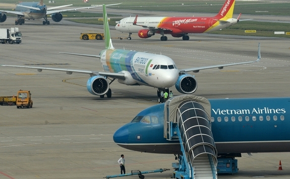 Vietnam Airlines đề xuất nâng sàn giá vé cao nhất thế giới gây tổn hại đến khách hàng và các hãng hàng không khác trước nguy cơ phá sản