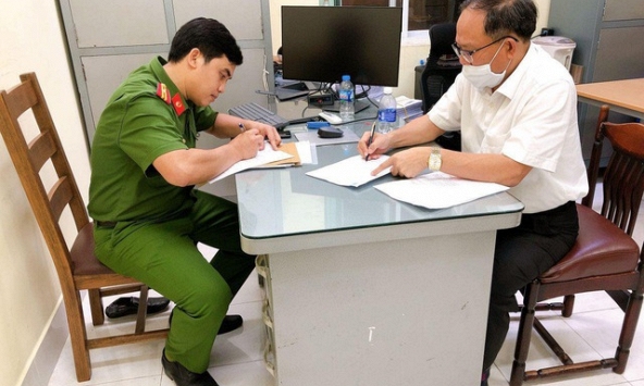 TP. HCM đã hoàn tất và tống đạt cáo trạng đối với 20 bị can vụ án IPC, Công ty SADECO