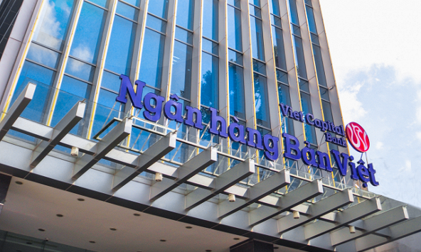 VietCapital Bank là ngân hàng có số lượng cổ phần bị phong toả rất lớn liên quan tới bê bối Sacombank, Saigon NIC