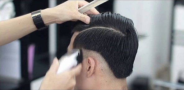 TP.HCM cho phép mở lại nhiều hoạt động như đám cưới, đám tang, các hoạt động thương mại...