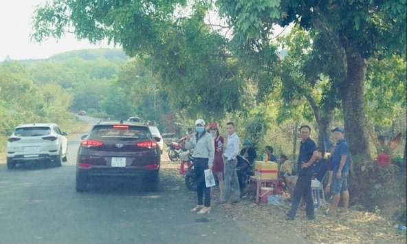 Môi giới câu kết với nhau 'làm giá', 'tạo sóng', gây 'sốt ảo', làm nhiễu loạn thị trường BĐS