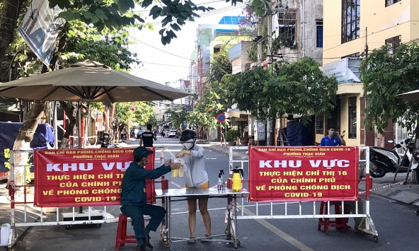 The New York Times: Việc Việt Nam đóng cửa nhà máy có làm hỏng lễ Giáng sinh ở Mỹ?