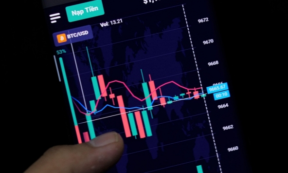 Sàn giao dịch Wefinex, BO đã bỗng chốc 'biến mất' nhà đầu tư hoảng hốt