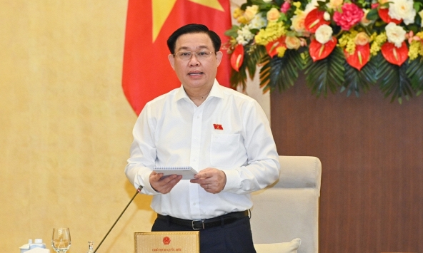 Chủ tịch Quốc hội: “tiền trong dân thì vẫn còn khá nhiều”