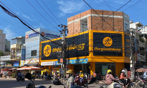 Thế giới di động quá lật lọng với đối tác mặt bằng? chủ nhà có cơ hội thắng kiện?