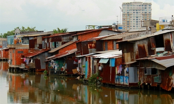 TP.HCM lên kế hoạch triển khai 53 dự án di dời nhà trên và ven kênh rạch