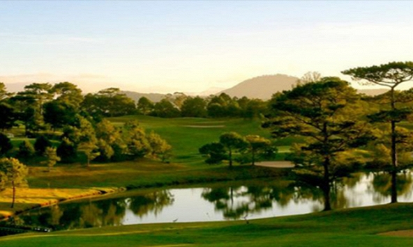 Danh thắng quốc gia hồ Than Thở nhiều doanh nghiệp nhắm tới