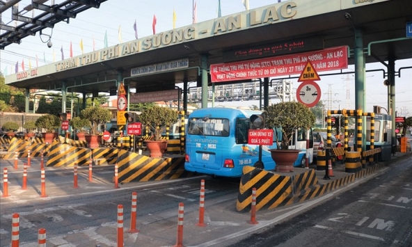 BOT kinh doanh bấp bênh