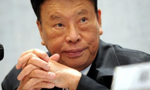 Tỷ phú từng cọ bồn cầu kiếm sống: Cho trọn 2 tỷ USD để từ thiện, không chừa con cháu xu nào