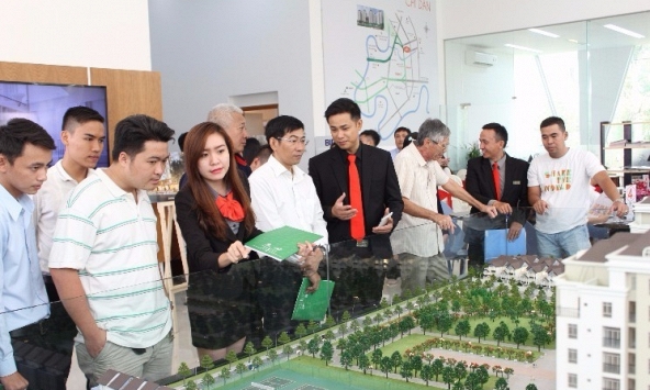 Ngỡ ngàng là mức giá tại một số dự án bất động sản đã tăng chóng mặt