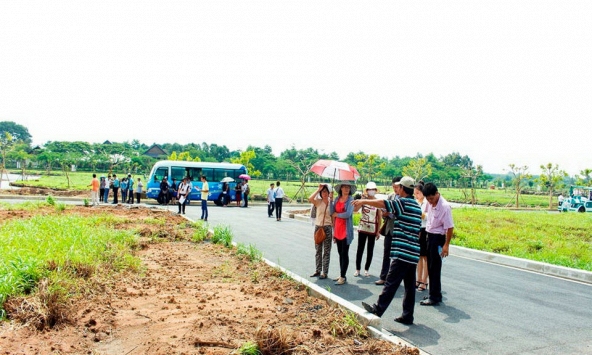 Nhiều người không phải dân đầu tư bất động sản chuyên nghiệp vẫn muốn tham gia thị trường