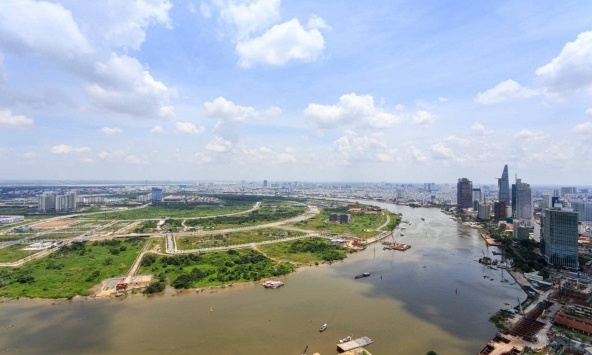 Nhiều dự án dừng bán hàng để 'nghe ngóng' và 'ăn theo' giá đất Thủ Thiêm