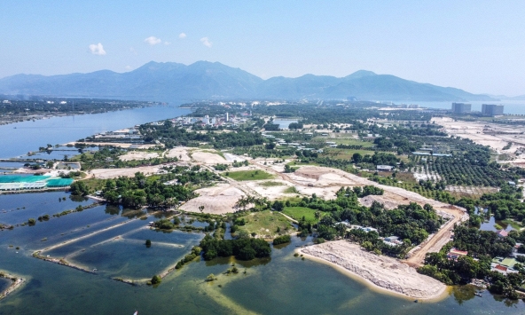 Sốt đất ảo lan ra Khánh Hòa