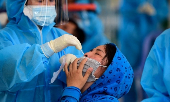 Nhiều người TP.HCM đang có tâm lý chờ 'mắc Covid-19 cho xong'