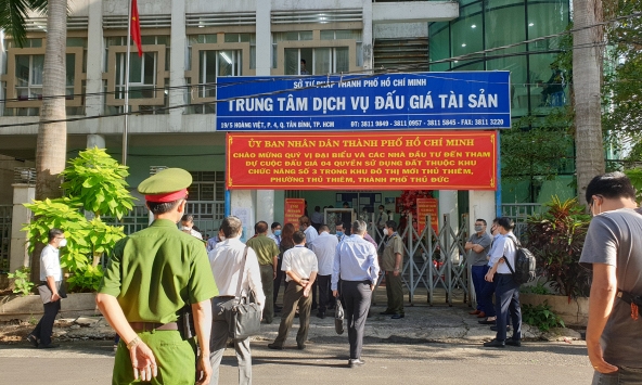 Chưa biết khi nào tổ chức bán đấu giá lại 2 lô đất mà doanh nghiệp vừa bỏ cọc