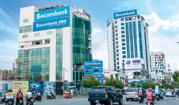 Sau khi Sacombank thoái vốn khỏi Chứng khoán SBS, hai cổ đông cá nhân lớn cũng rút lui