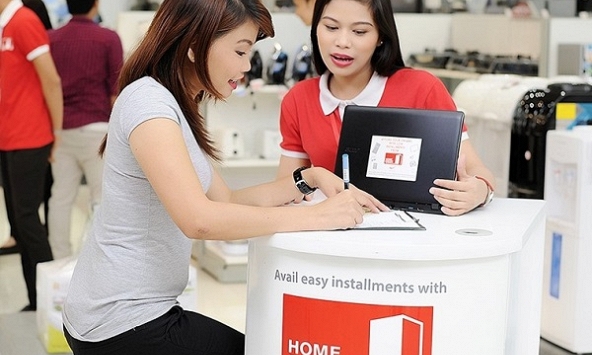 Home Credit làm ăn ra sao khi bị mua lại
