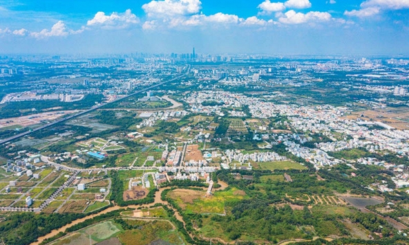 Huyện ngoại thành cũng muốn “thành phố hóa”