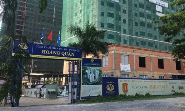 Louis Land muốn đưa người vào Hoàng Quân?