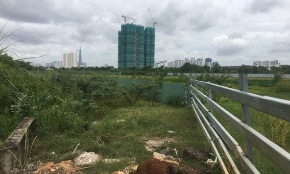 Phải sửa Luật Đất đai làm gốc