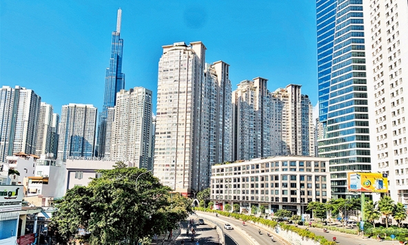 Một thực trạng diễn ra với người có nhu cầu mua nhà hiện nay là tốc độ tăng giá nhà ngày càng vượt tốc độ tăng thu nhập của người dân