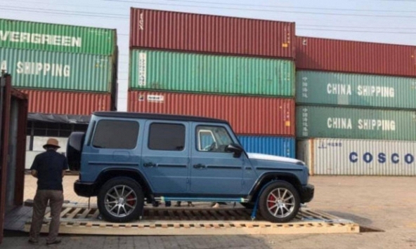 Năm 2021, dịch bệnh bùng phát phức tạp nhất cũng là thời điểm xe theo diện quà biếu tặng nhập khẩu đột biến