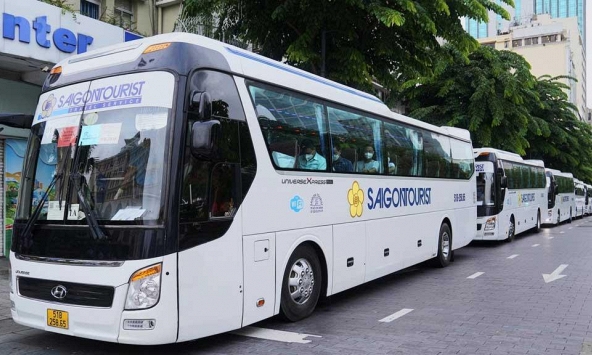 Lỗ liên tiếp 7 năm vận chuyển Sài Gòn Tourist làm ăn ra sao?