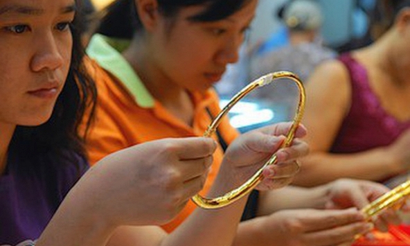 Tiếp tục triển khai các giải pháp quản lý chặt chẽ thị trường vàng