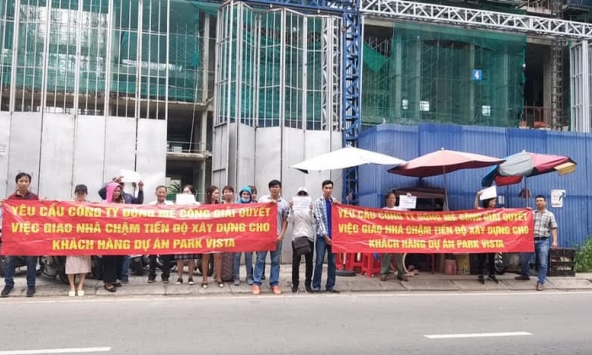 Câu chuyện doanh nghiệp địa ốc chậm triển khai dự án dù đã bán nhà cho khách hàng