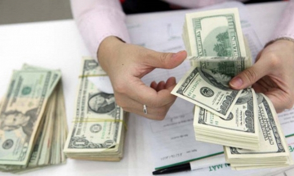 Các ngân hàng thương mại tiếp tục tăng giá USD
