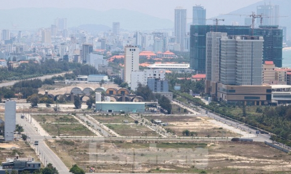 Thị trường địa ốc cuối năm 2022 dự báo vẫn đối mặt với nhiều thách thức