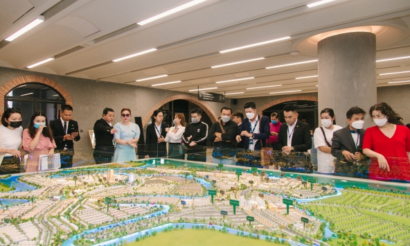 Tìm kênh trú ẩn an toàn cho dòng tiền sinh lợi bền vững cuối năm 2022