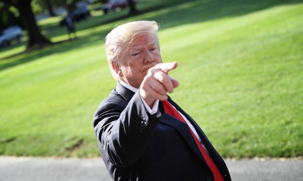 Chủ tịch Hạ viện Mỹ: Tổng Tổng Donald Trump nên bị bỏ tù