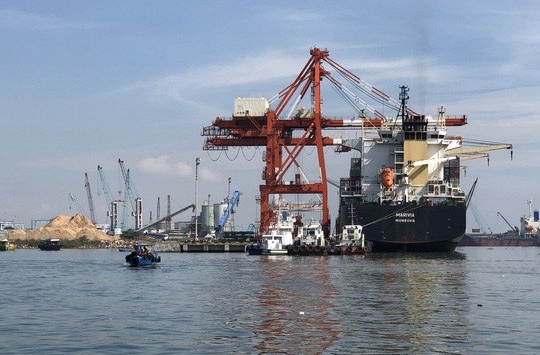 Đề xuất nhận chìm 300.000 m3 bùn thải xuống biển Quy Nhơn