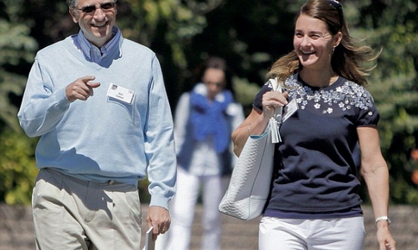 Cưới nhau 25 năm, Bill Gates vẫn rửa bát cùng vợ mỗi tối