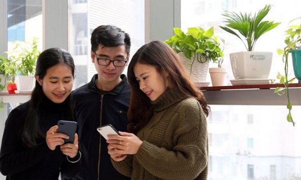 FPT nói gì khi khách phản ánh chuyển đối gói cước không thông báo 