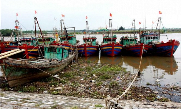 Các tỉnh ven biển Bắc bộ thực hiện lệnh cấm biển, kêu gọi các phương tiện vào bờ
